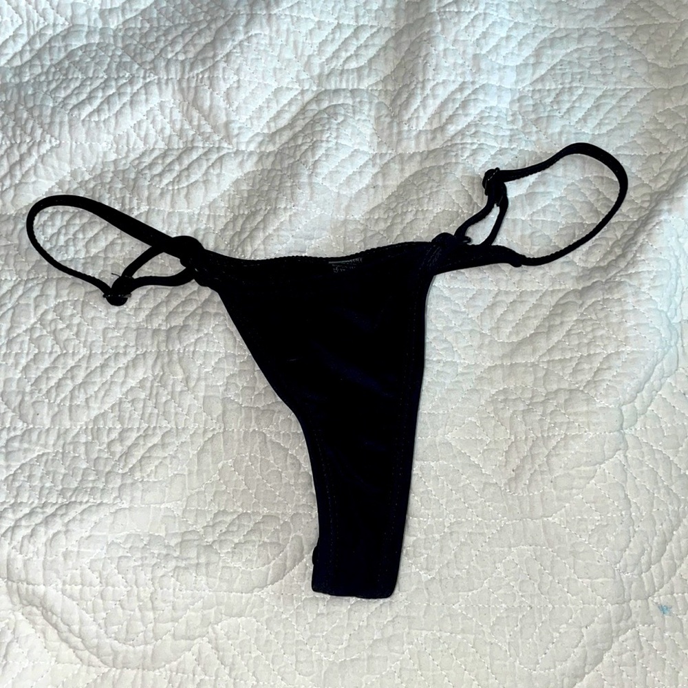 Nwot Boutine LA thong bottom